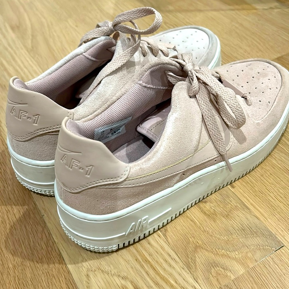 Women’s Suede Light pink Air Force 1’s, Size 11